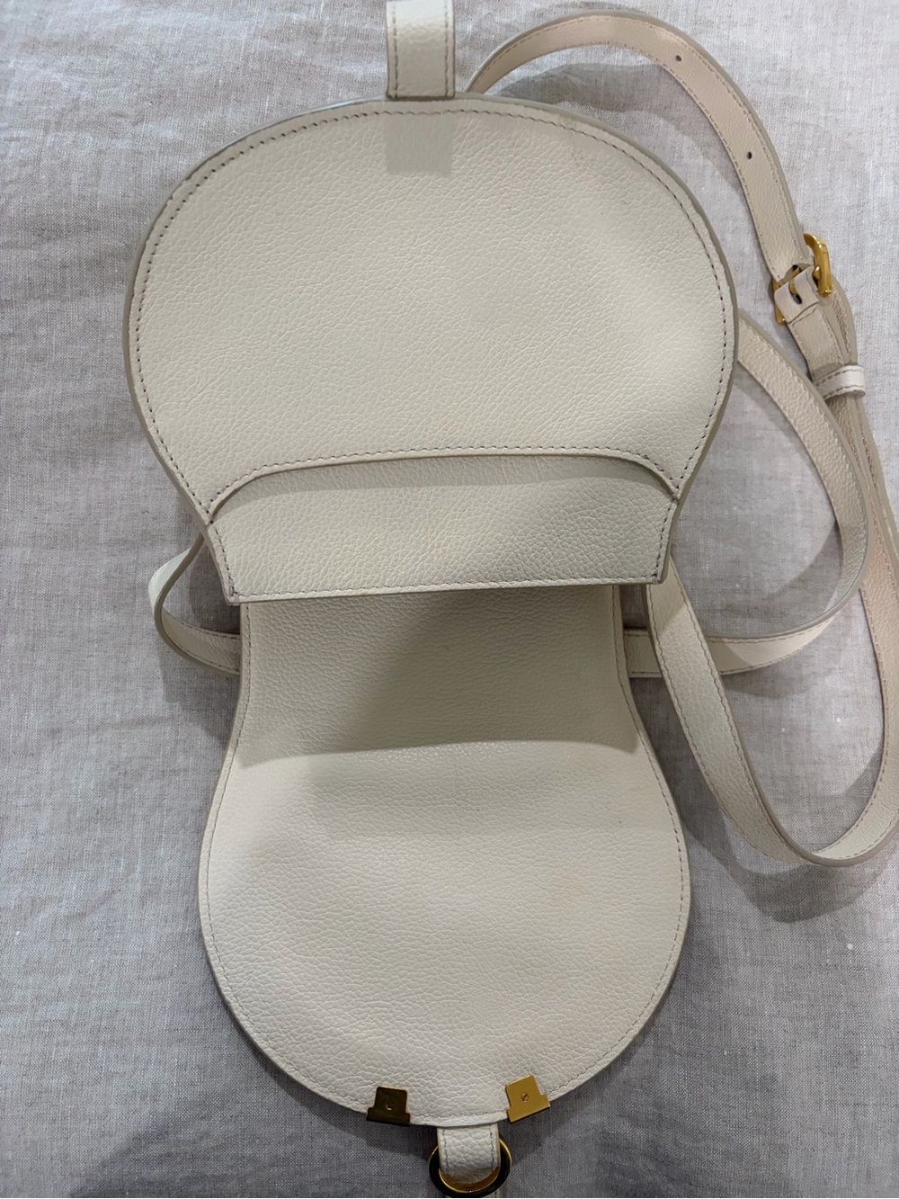 Small Chloé Marcie Leather Saddle Bag in Cream - Picture 7 of 9